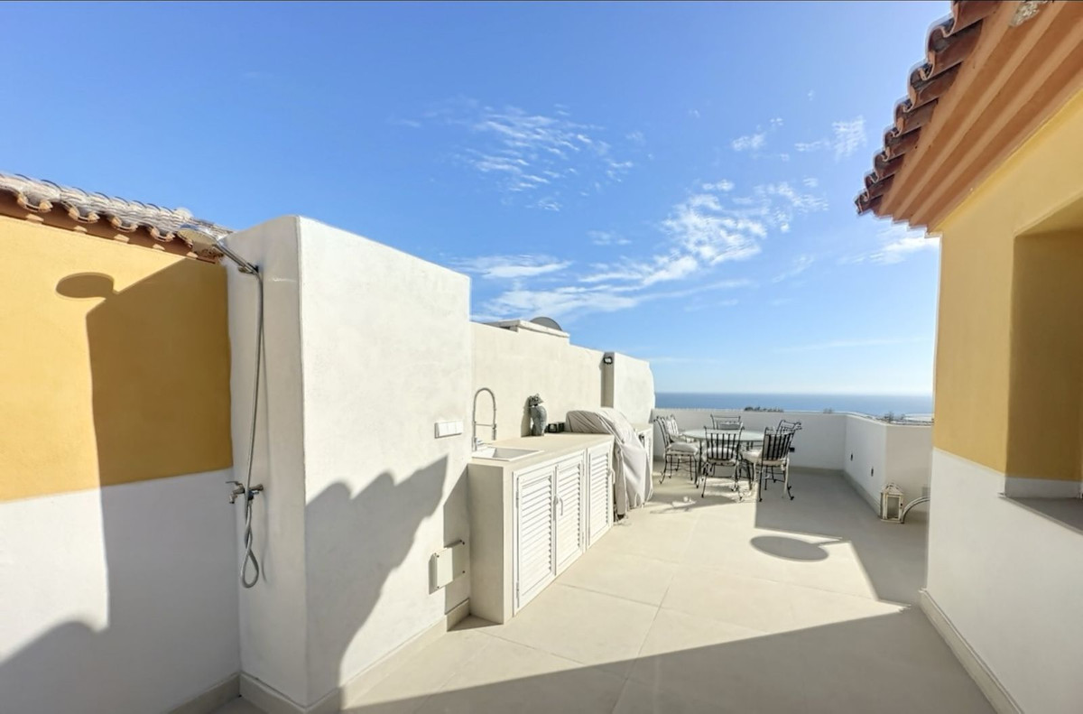 Appartement te koop in Estepona | 3 slaapkamers H5335687