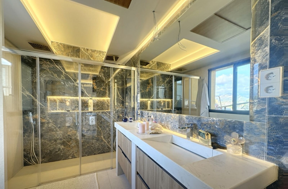 Appartement te koop in Estepona | 3 slaapkamers H5335687