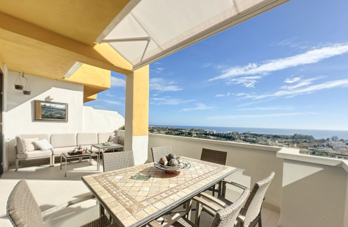 Appartement te koop in Estepona | 3 slaapkamers H5335687