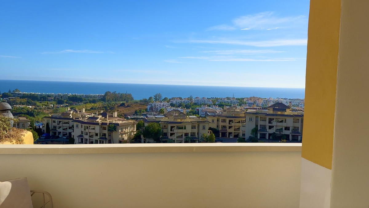 Appartement te koop in Estepona | 3 slaapkamers H5335687