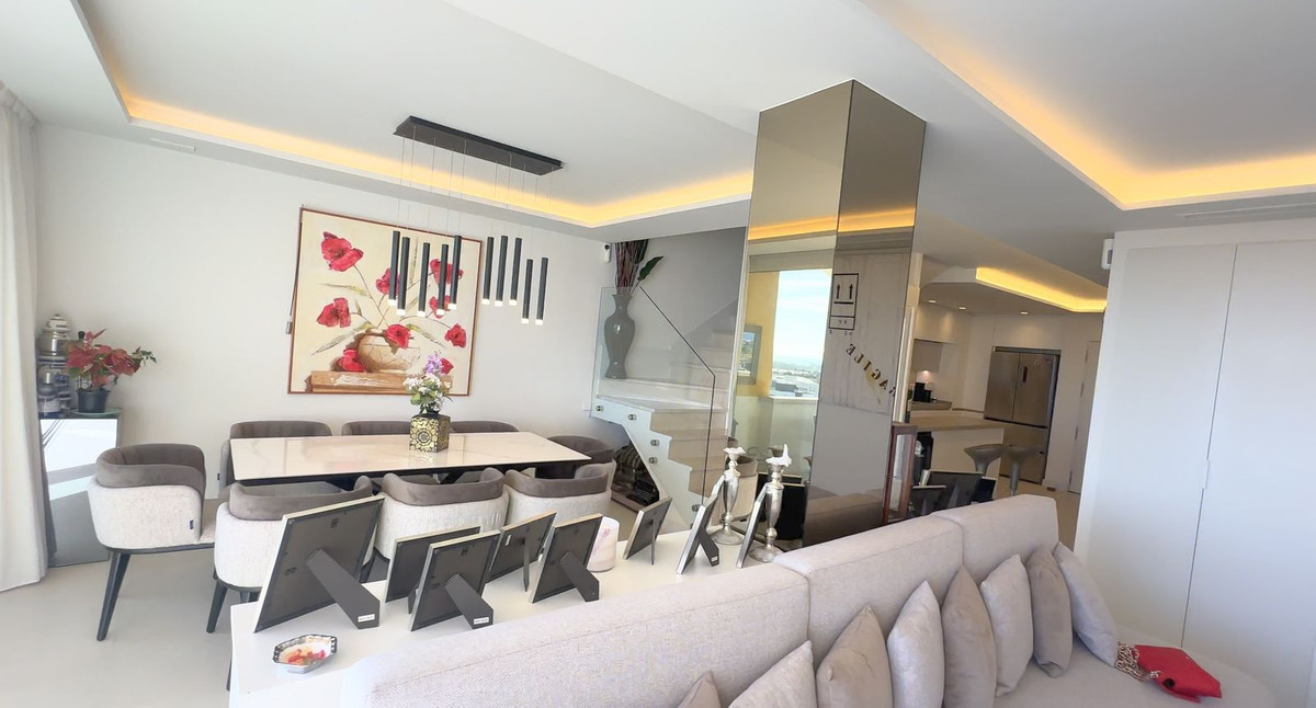 Appartement te koop in Estepona | 3 slaapkamers H5335687