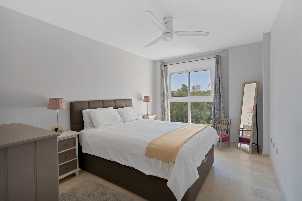 Penthouse te koop in Estepona | 2 slaapkamers H5336869