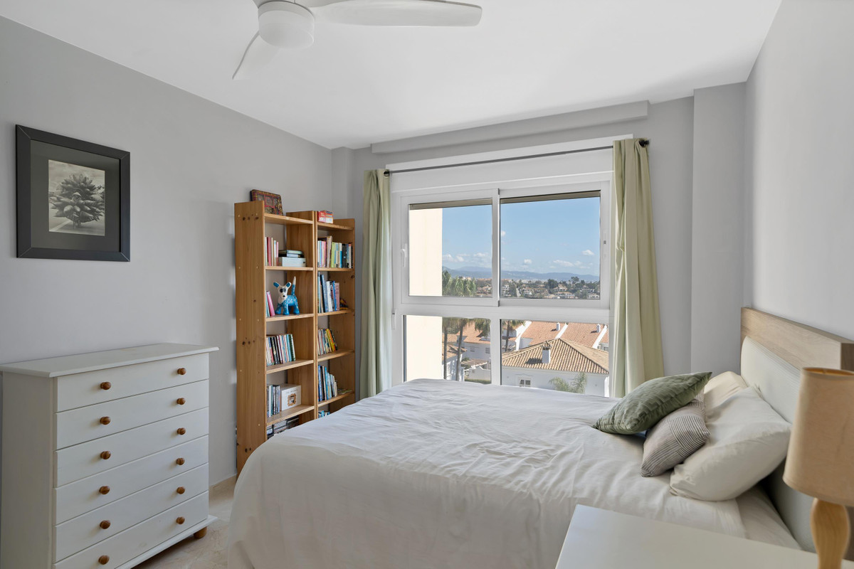 Penthouse te koop in Estepona | 2 slaapkamers H5336869