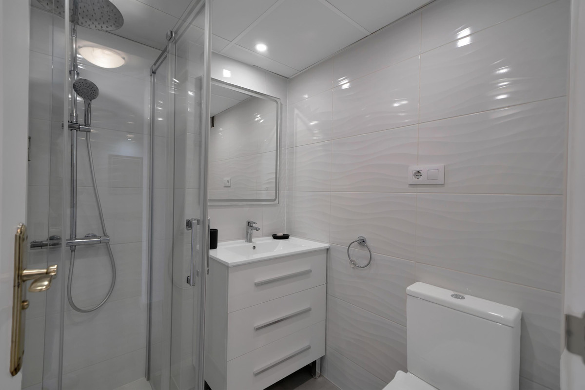 Penthouse te koop in Estepona | 2 slaapkamers H5336869