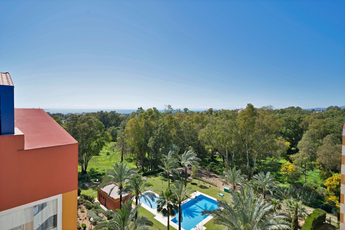 Penthouse te koop in Estepona | 2 slaapkamers H5336869