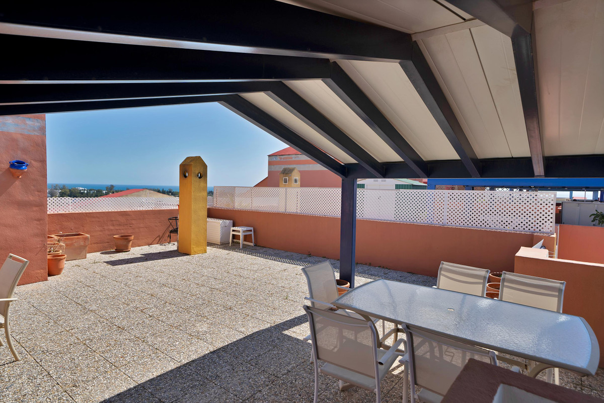 Penthouse te koop in Estepona | 2 slaapkamers H5336869