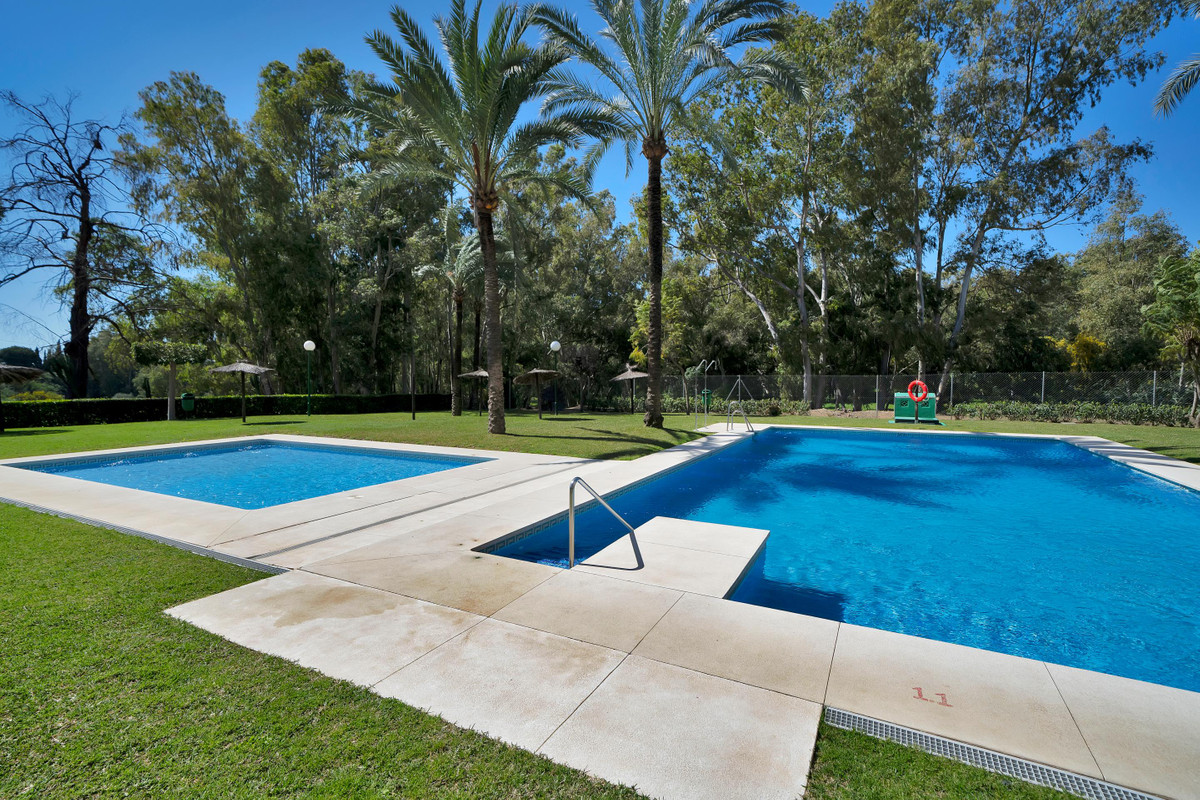 Penthouse te koop in Estepona | 2 slaapkamers H5336869