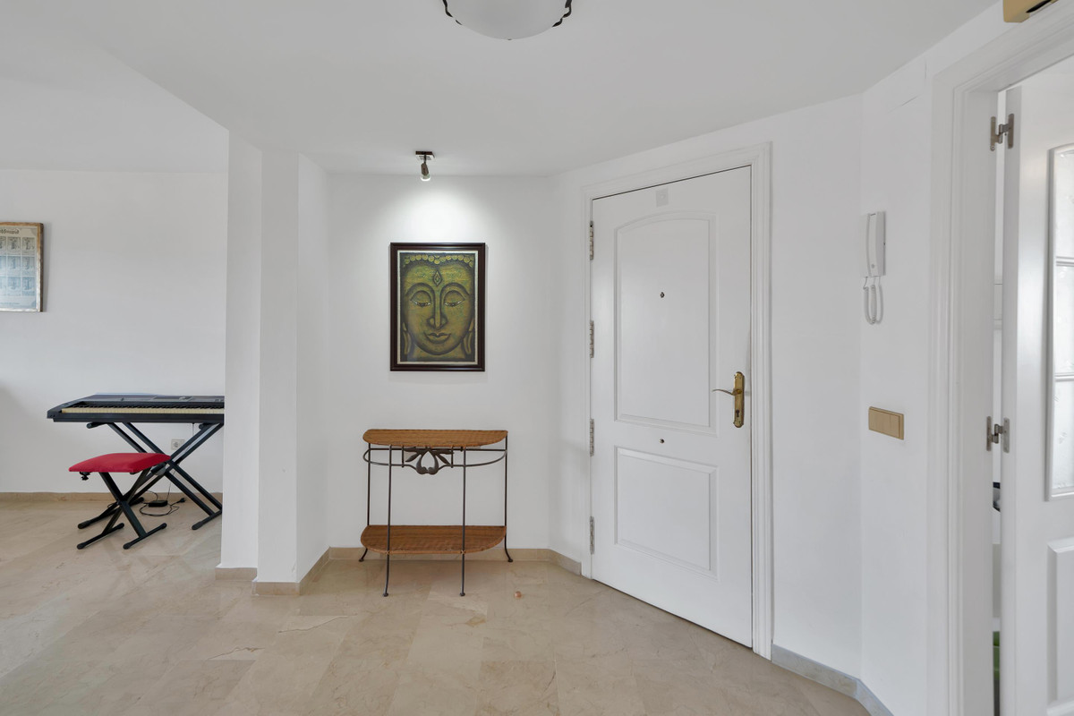 Penthouse te koop in Estepona | 2 slaapkamers H5336869