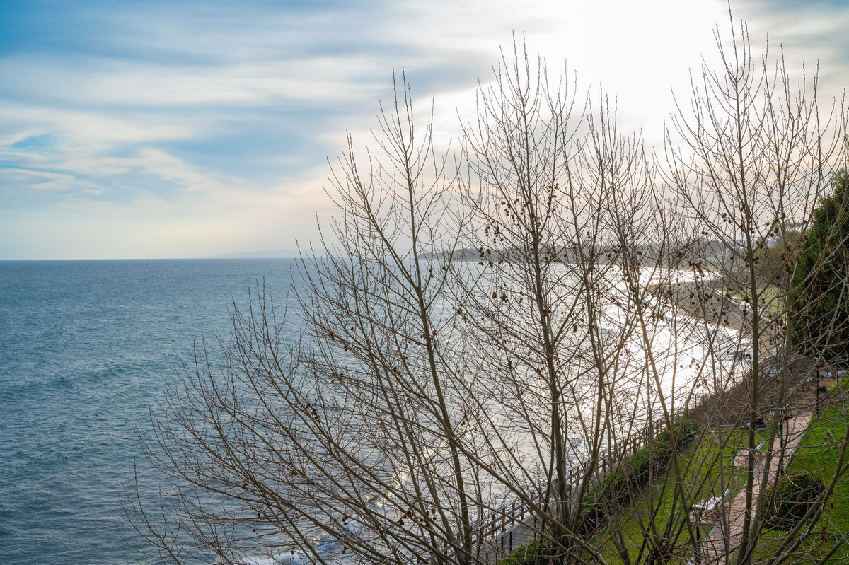 Appartement te koop in Estepona | 0 slaapkamers H5337226