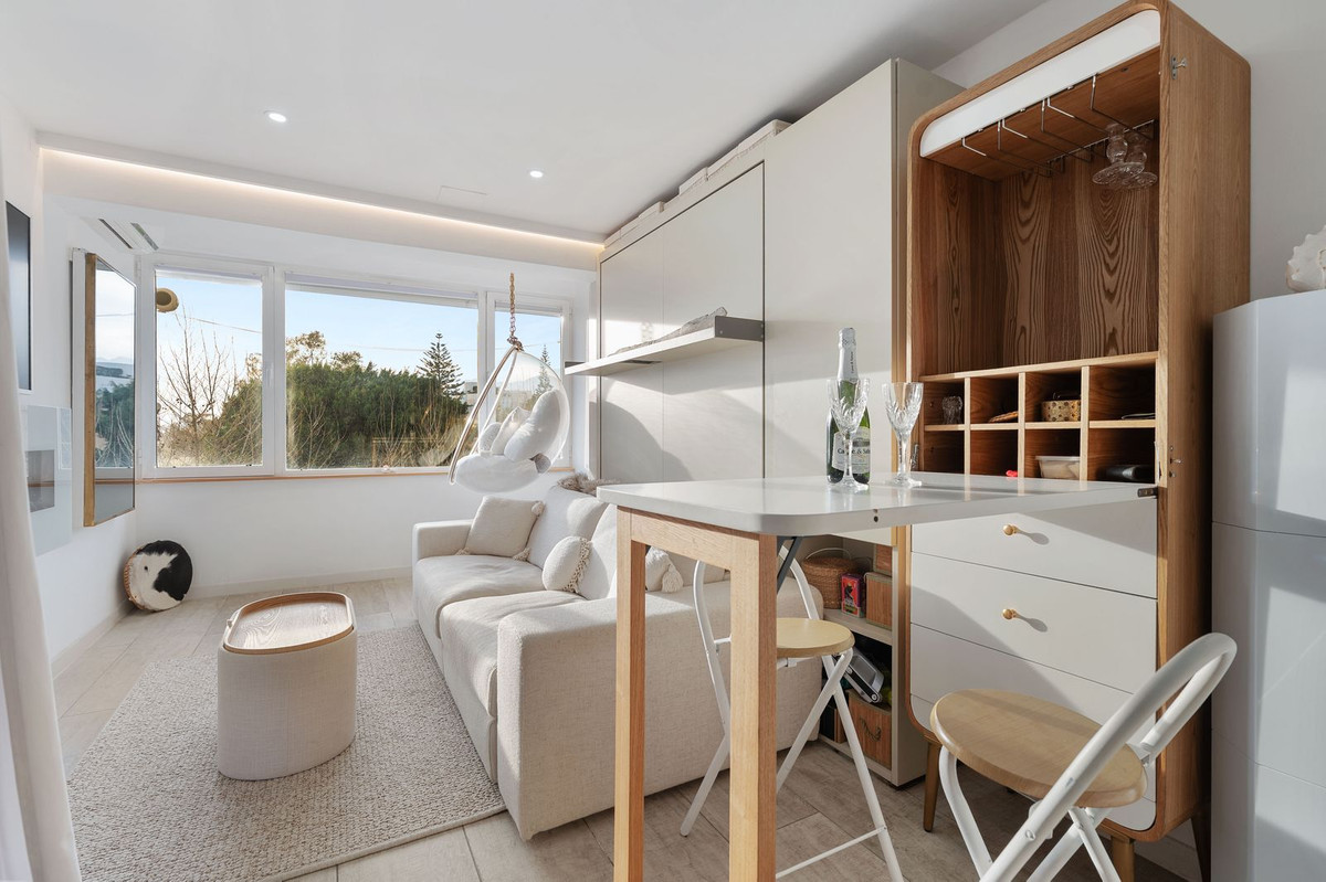 Appartement te koop in Estepona | 0 slaapkamers H5337226