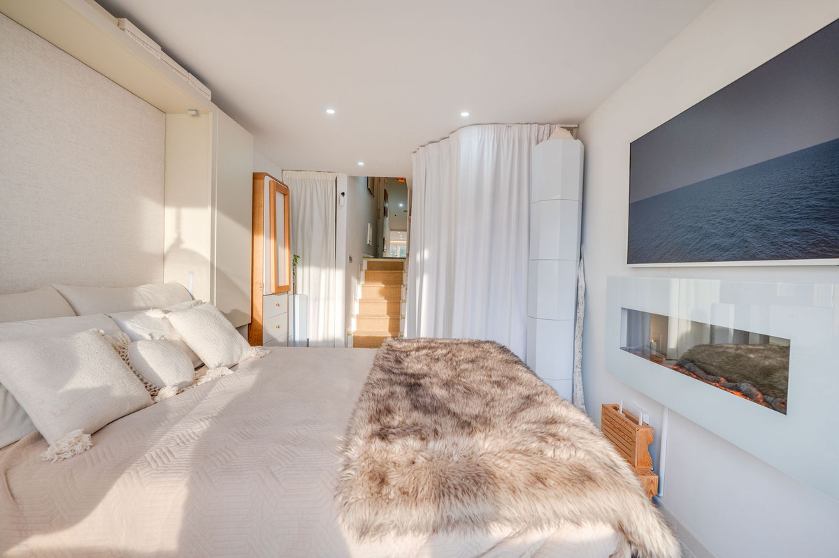 Appartement te koop in Estepona | 0 slaapkamers H5337226