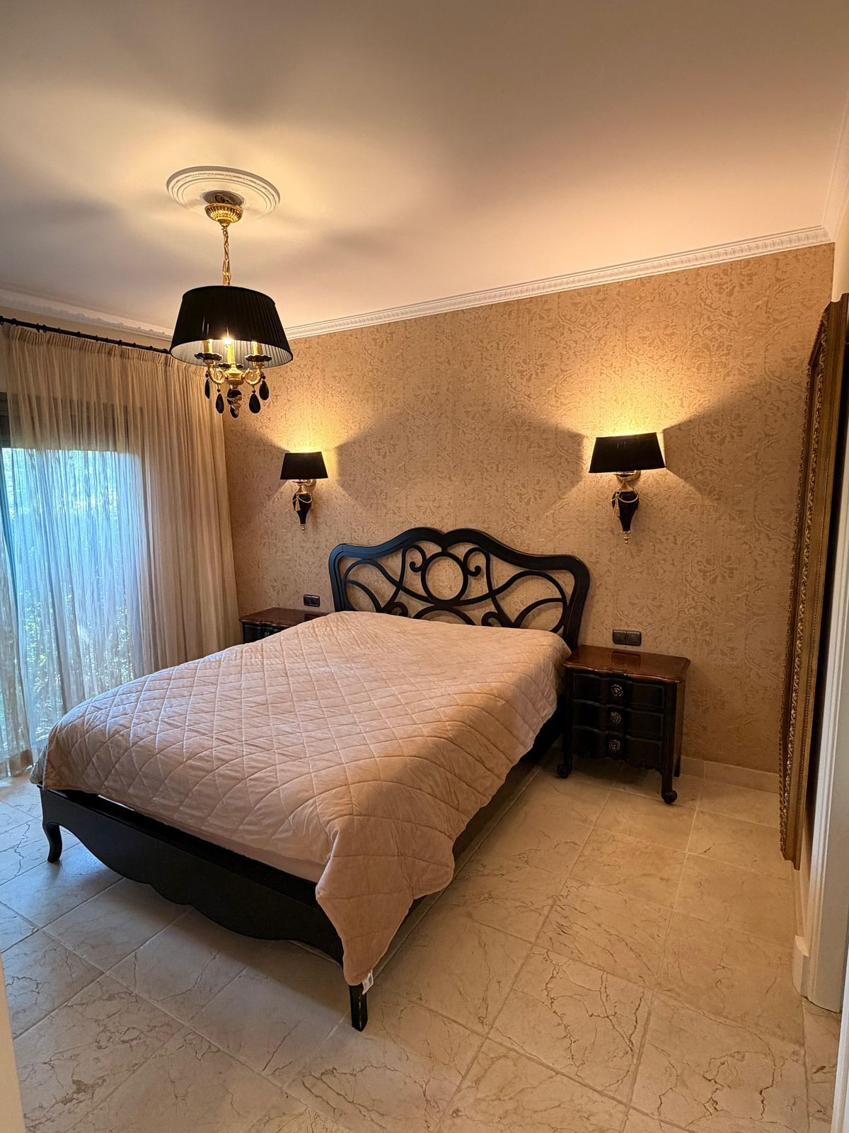 Appartement te koop in Estepona | 3 slaapkamers H5337394