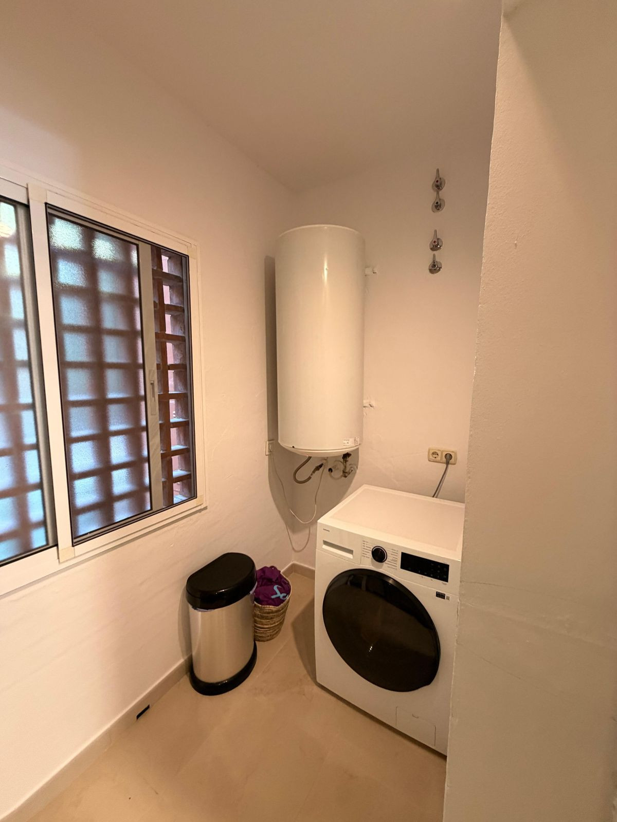 Appartement te koop in Estepona | 3 slaapkamers H5337394