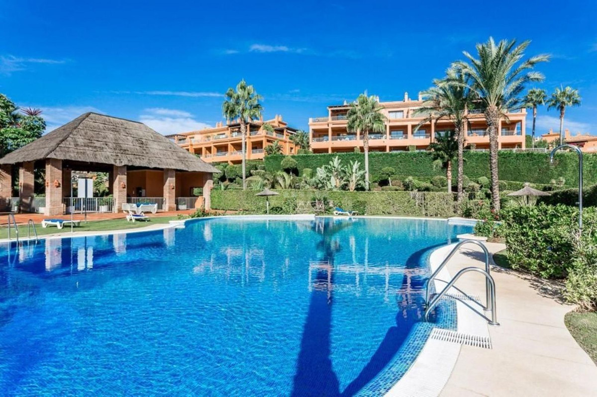 Appartement te koop in Estepona | 3 slaapkamers H5337394