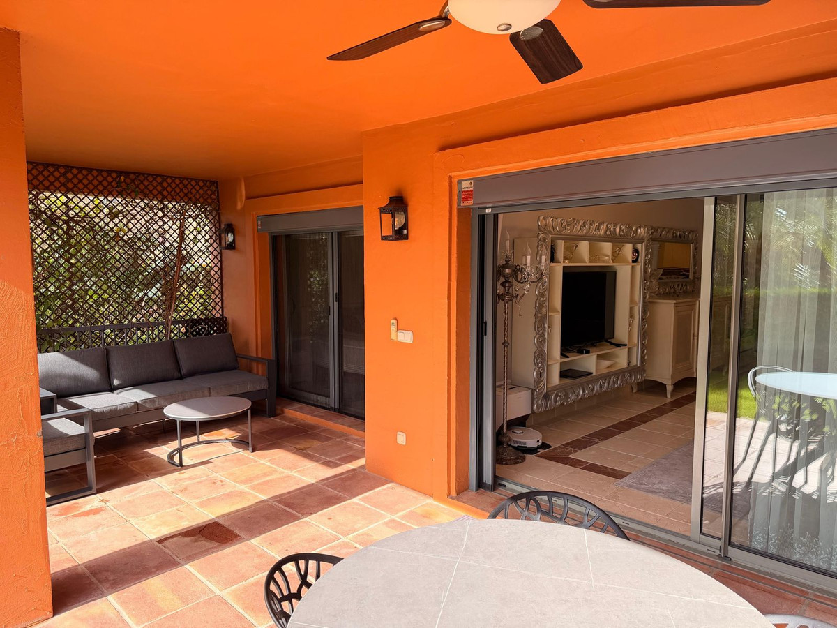Appartement te koop in Estepona | 3 slaapkamers H5337394