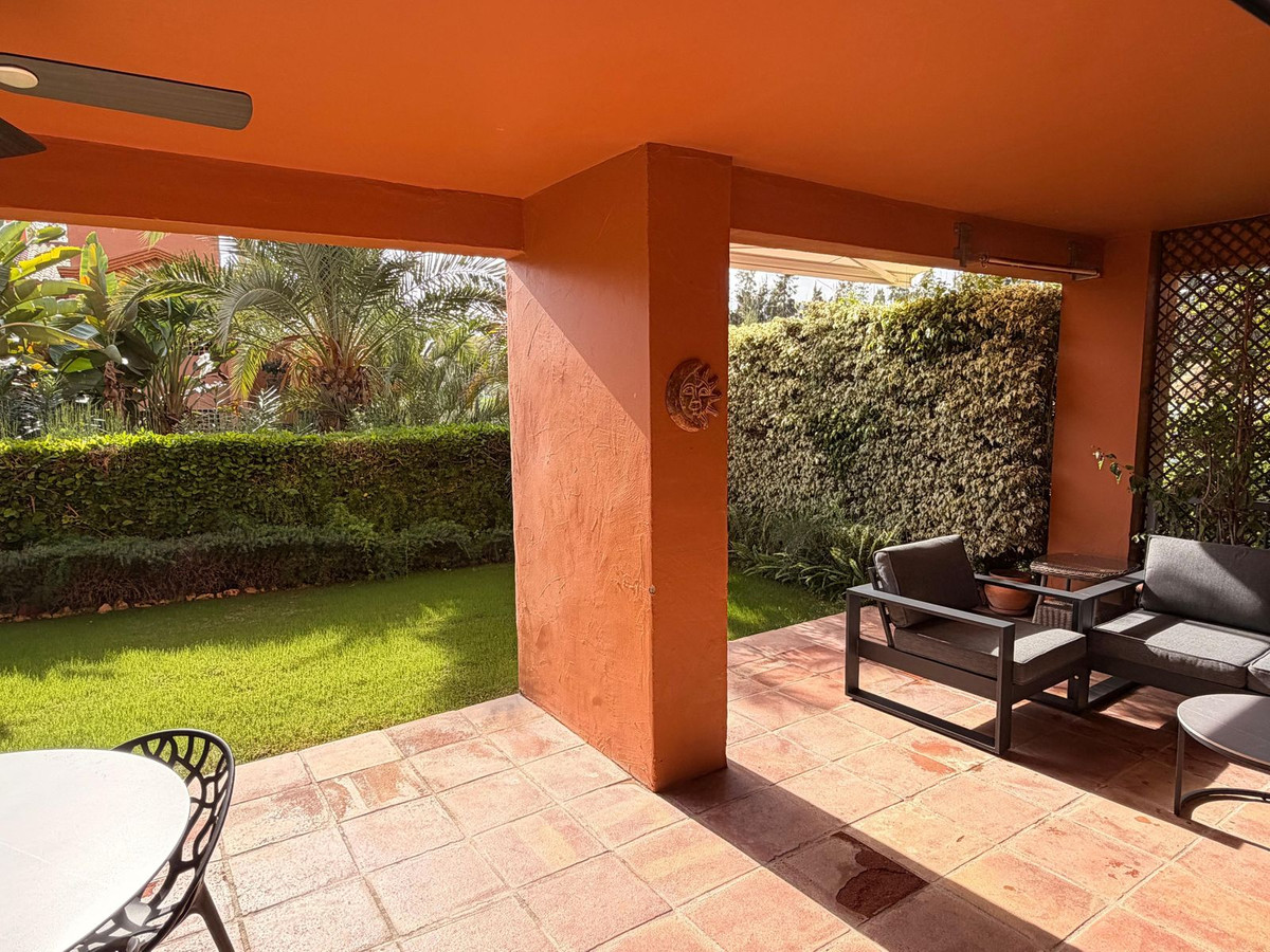 Appartement te koop in Estepona | 3 slaapkamers H5337394