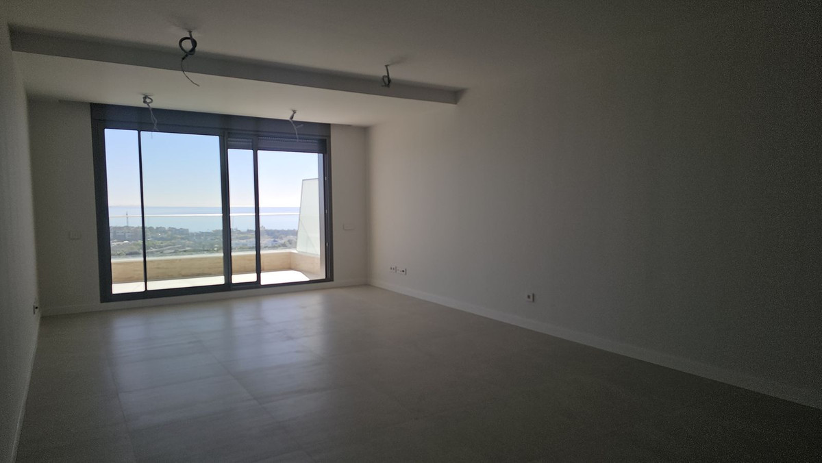 Appartement te koop in Estepona | 2 slaapkamers H5337406