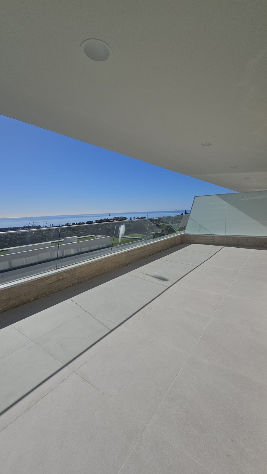 Appartement te koop in Estepona | 2 slaapkamers H5337406