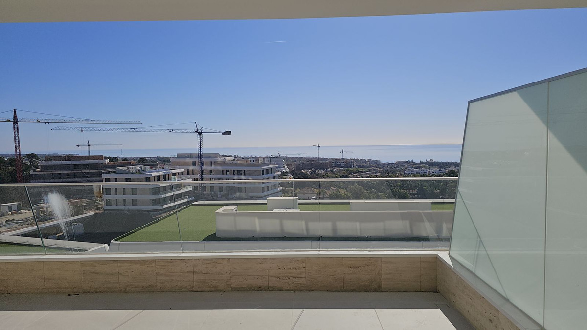 Appartement te koop in Estepona | 2 slaapkamers H5337406