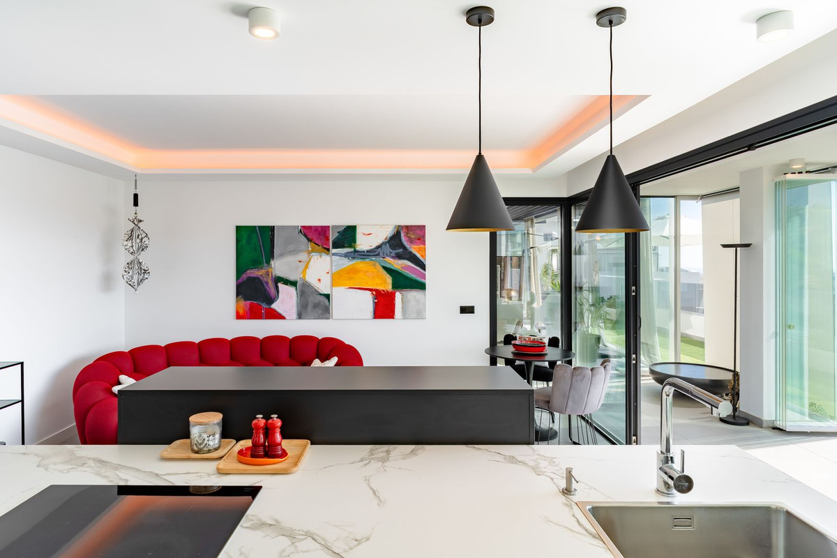 Penthouse te koop in Estepona | 2 slaapkamers H5337916