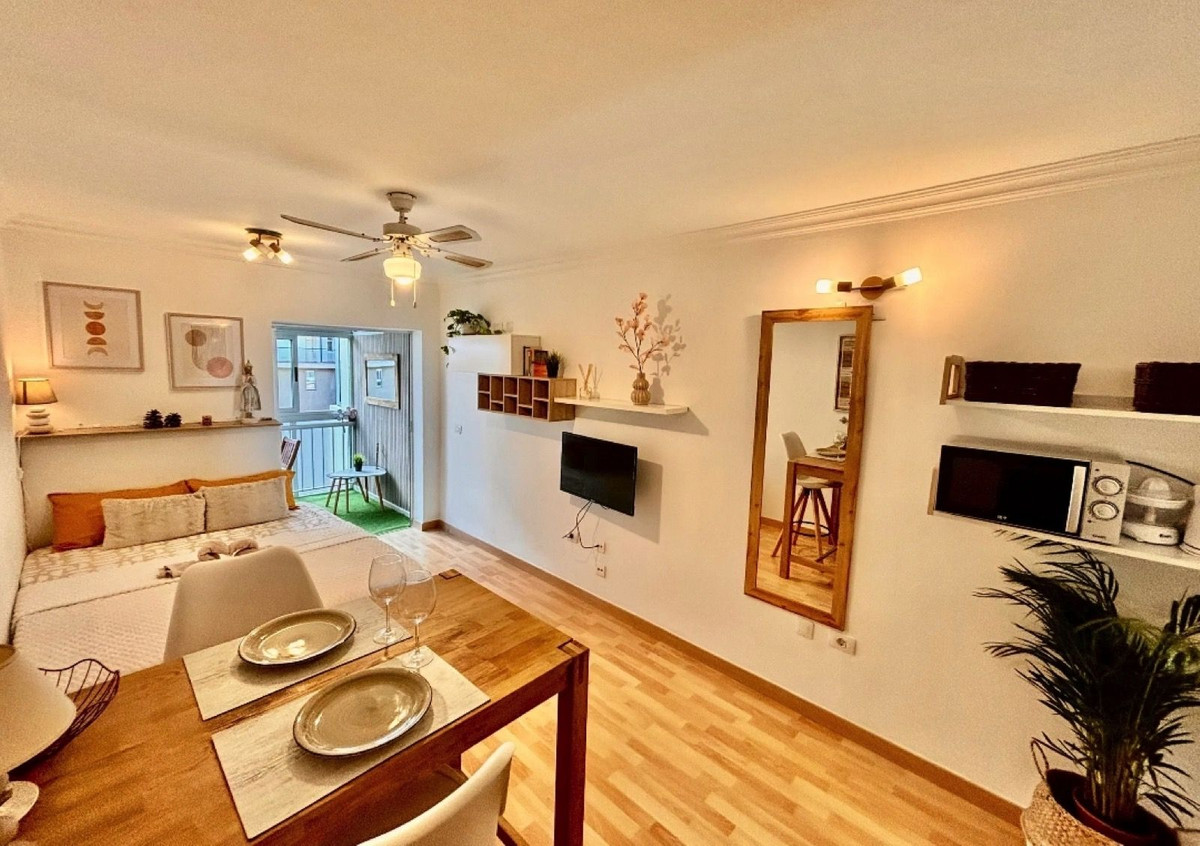 Appartement te koop in Estepona | 0 slaapkamers H5337964