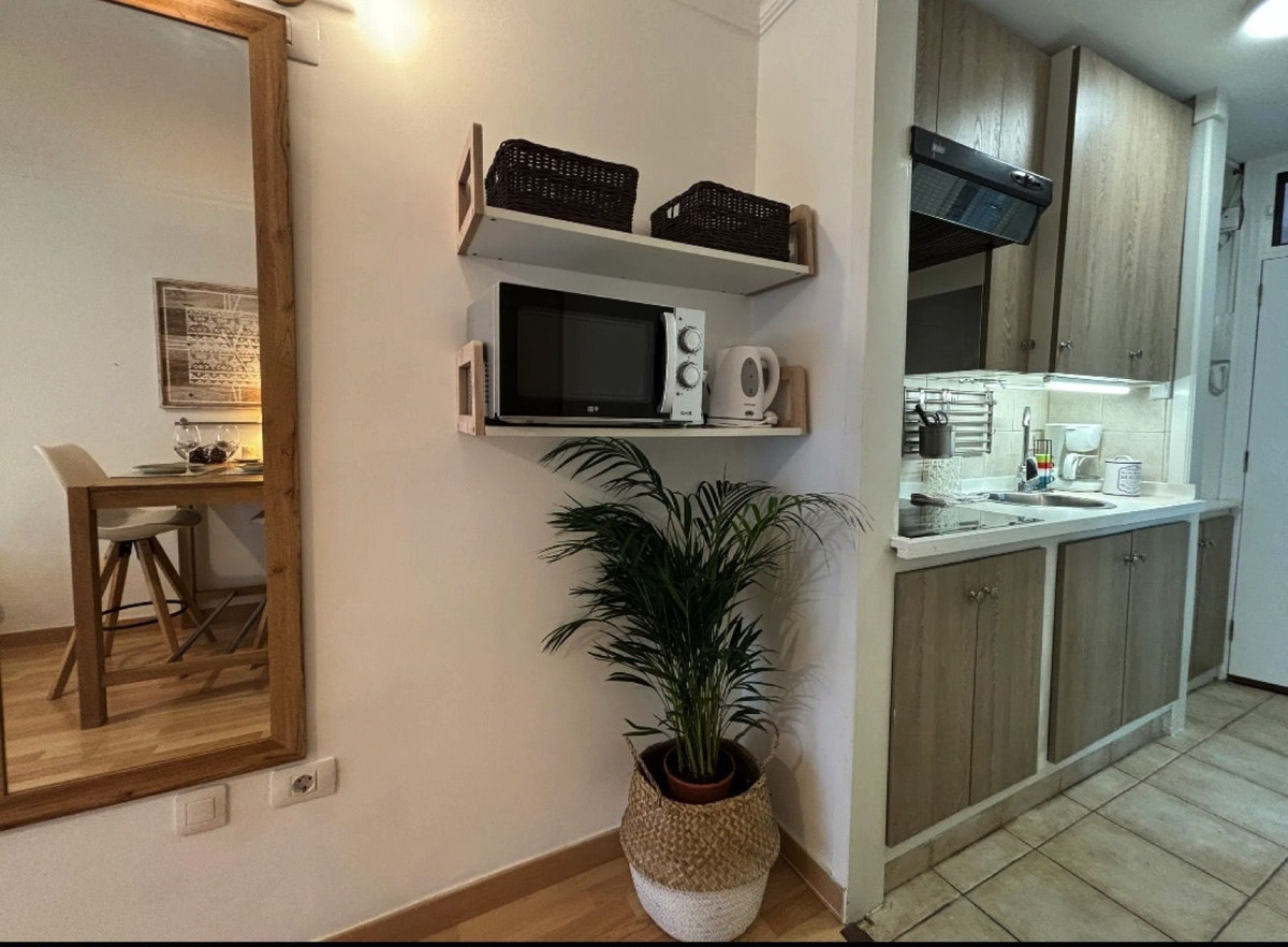 Appartement te koop in Estepona | 0 slaapkamers H5337964