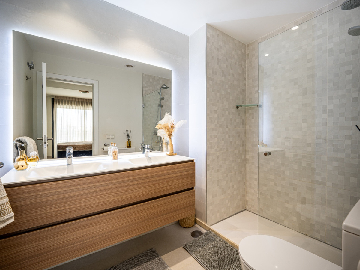 Appartement te koop in Estepona | 2 slaapkamers H5338210