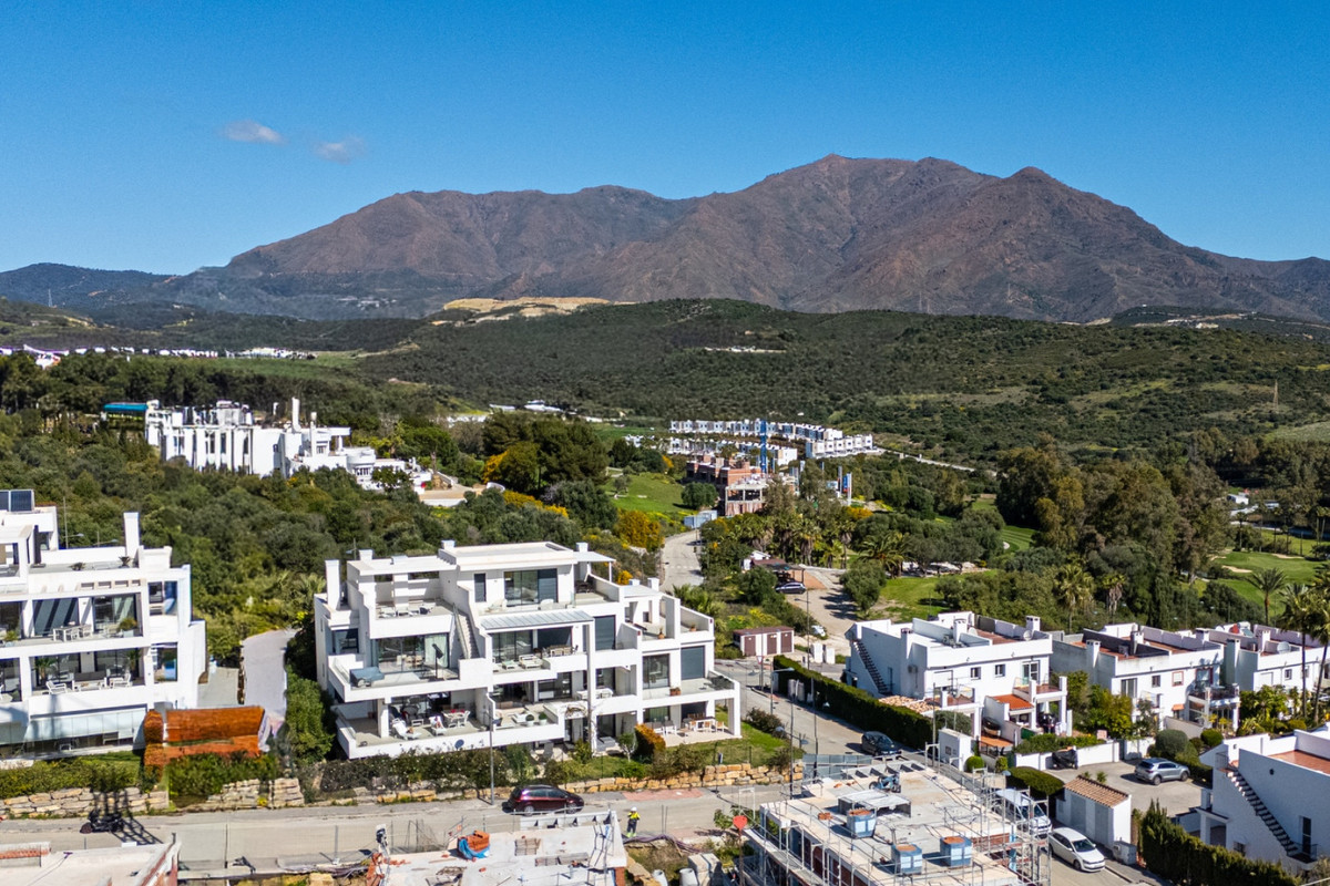 Appartement te koop in Estepona | 2 slaapkamers H5338210