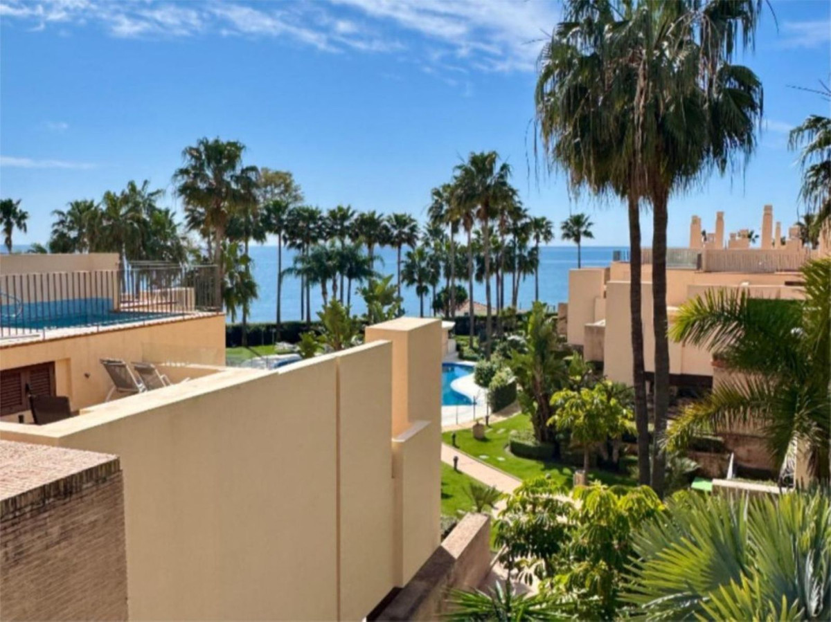 Appartement te koop in Estepona | 3 slaapkamers H5338510