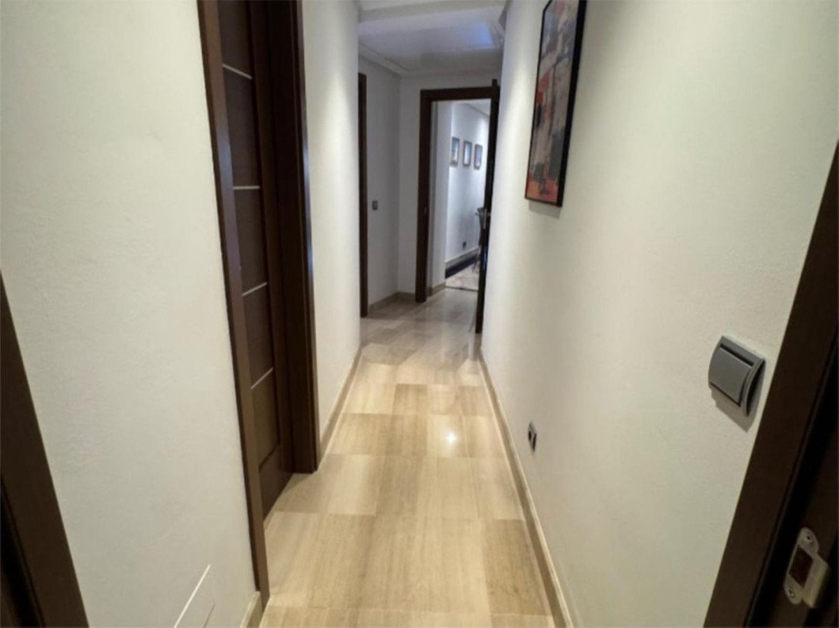 Appartement te koop in Estepona | 3 slaapkamers H5338510