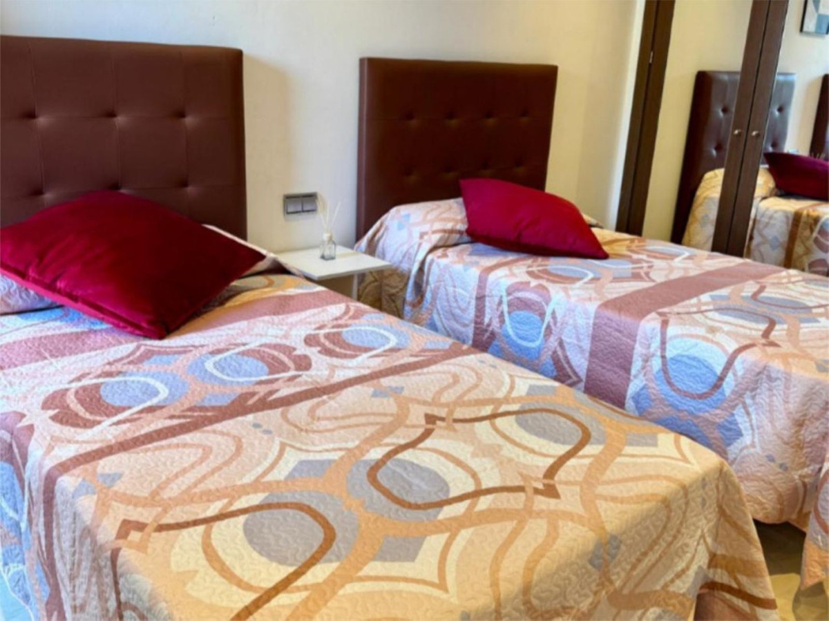 Appartement te koop in Estepona | 3 slaapkamers H5338510