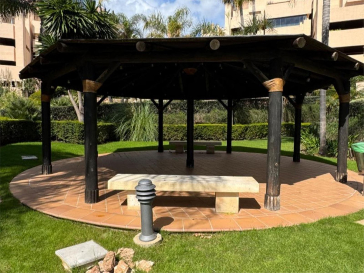 Appartement te koop in Estepona | 3 slaapkamers H5338510