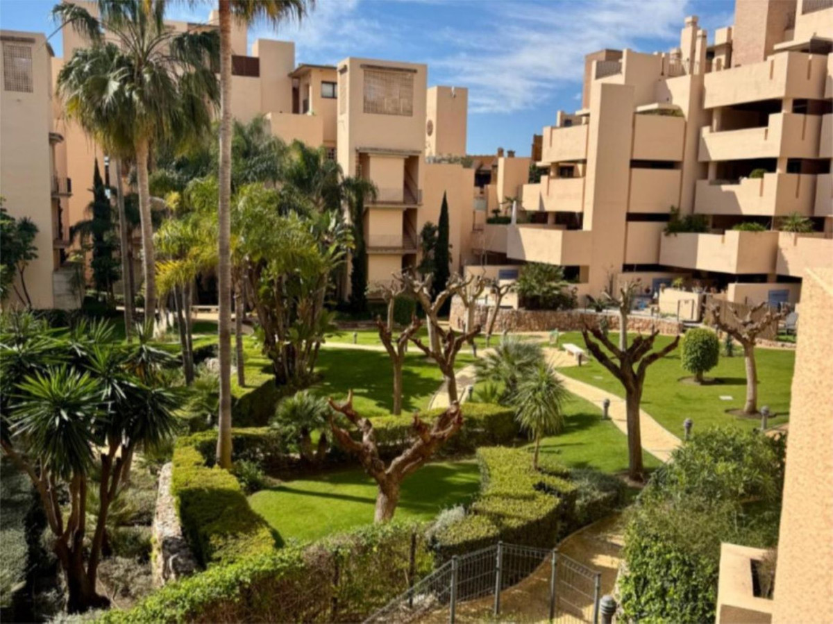 Appartement te koop in Estepona | 3 slaapkamers H5338510