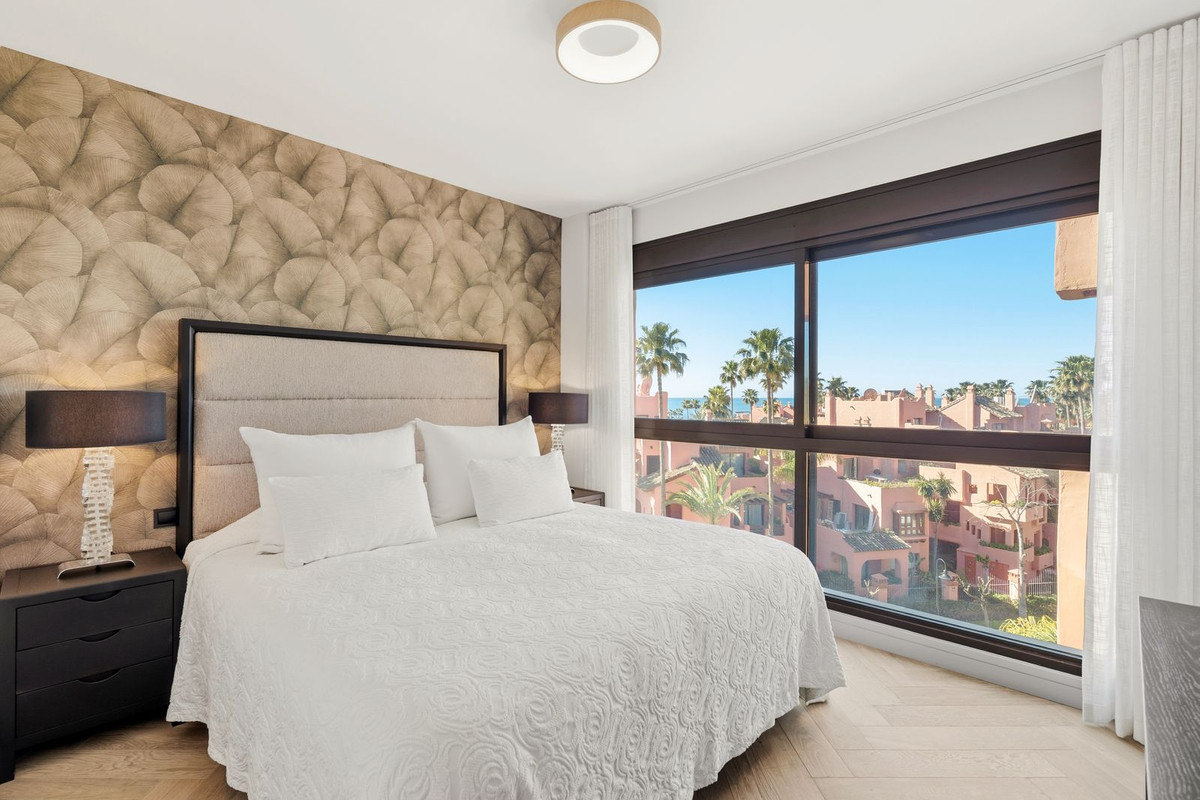 Appartement te koop in Estepona | 3 slaapkamers H5338801