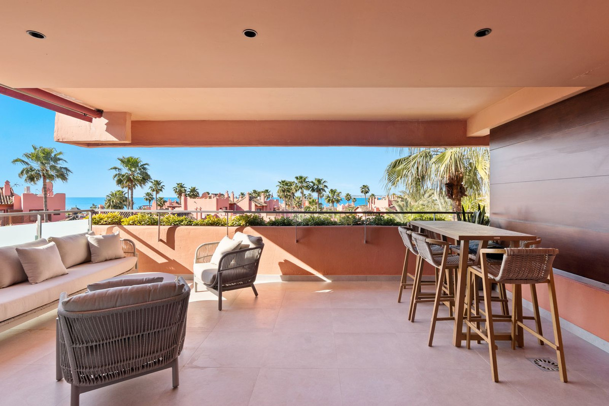 Appartement te koop in Estepona | 3 slaapkamers H5338801