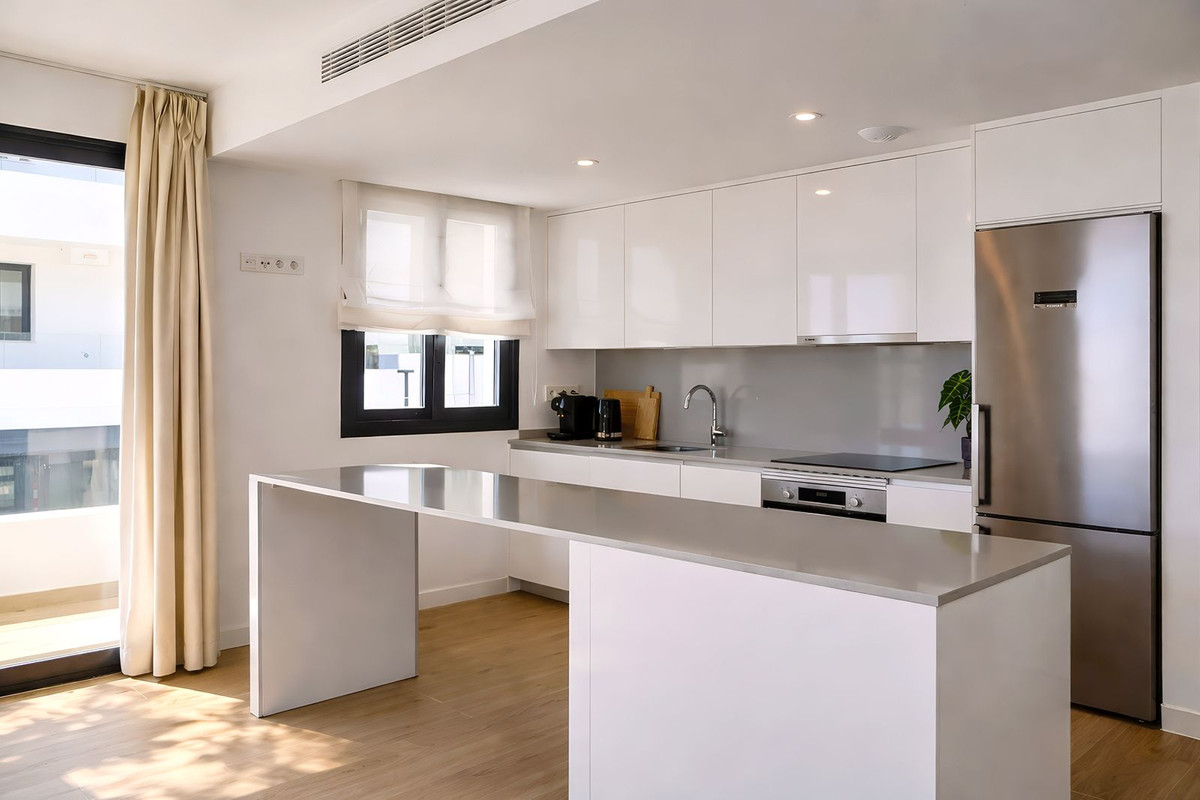 Appartement te koop in Estepona | 2 slaapkamers H5340958