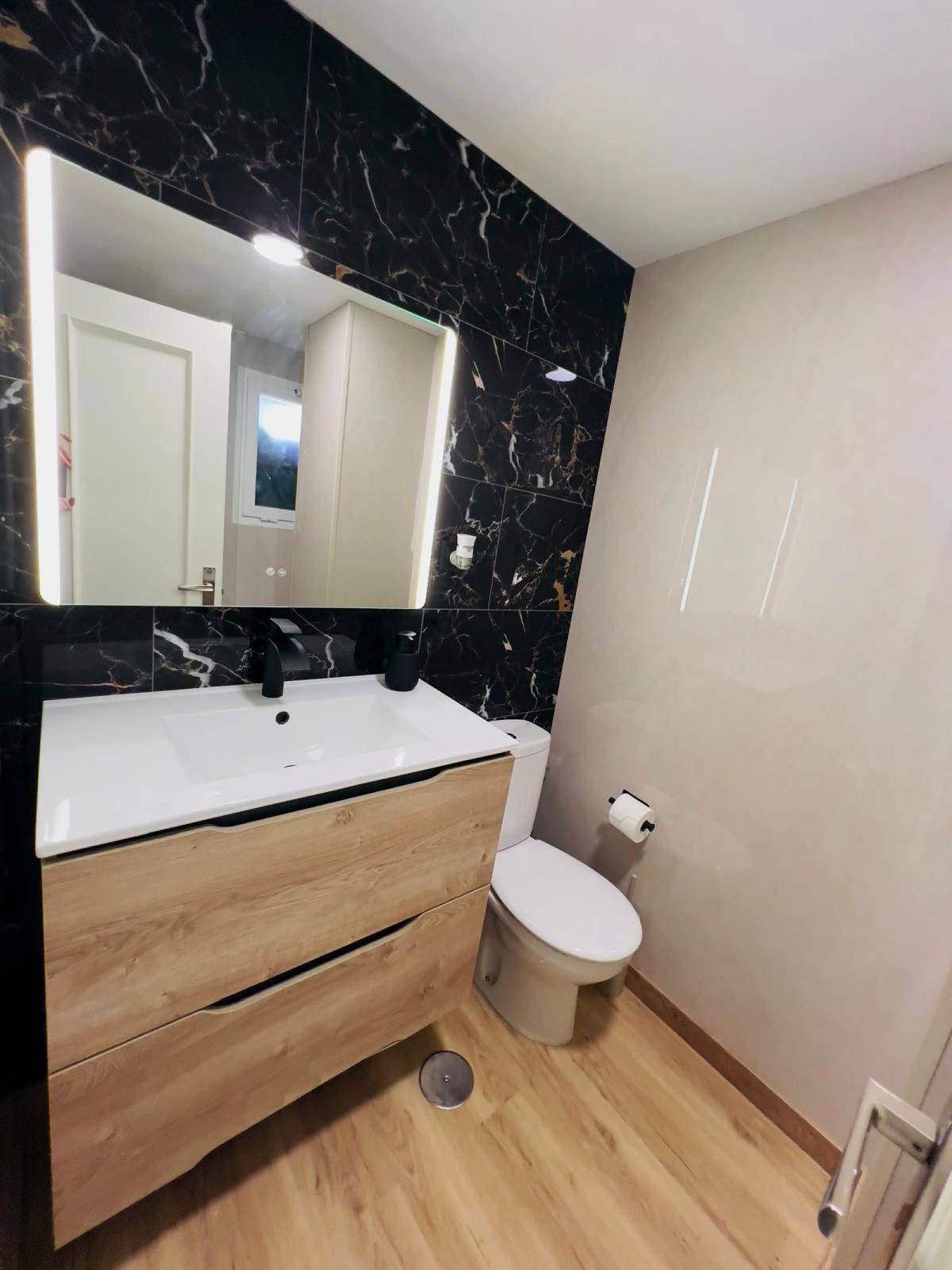 Appartement te koop in Estepona | 2 slaapkamers H5340967