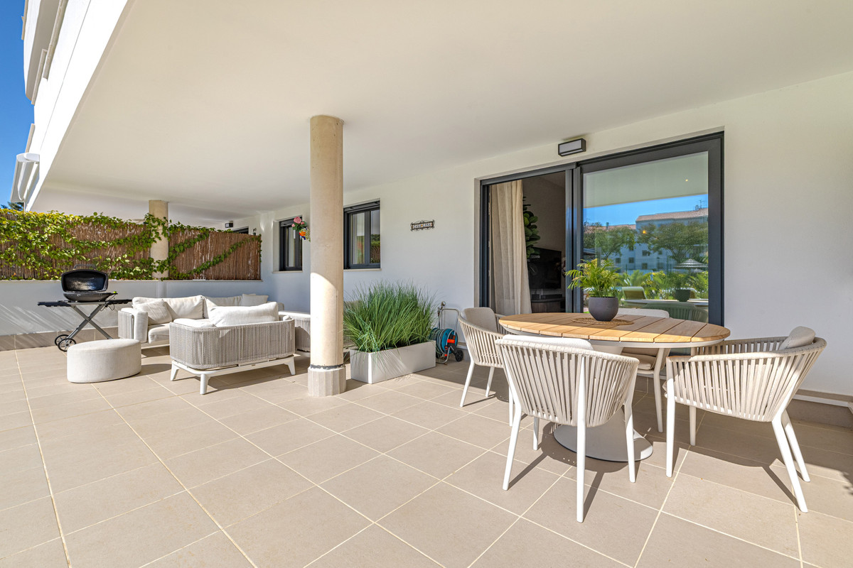 Appartement te koop in Estepona | 2 slaapkamers H5341162