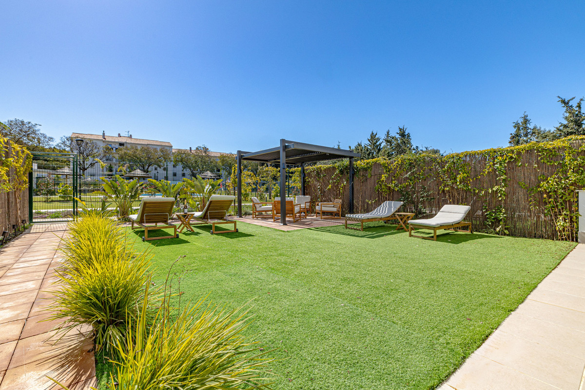 Appartement te koop in Estepona | 2 slaapkamers H5341162