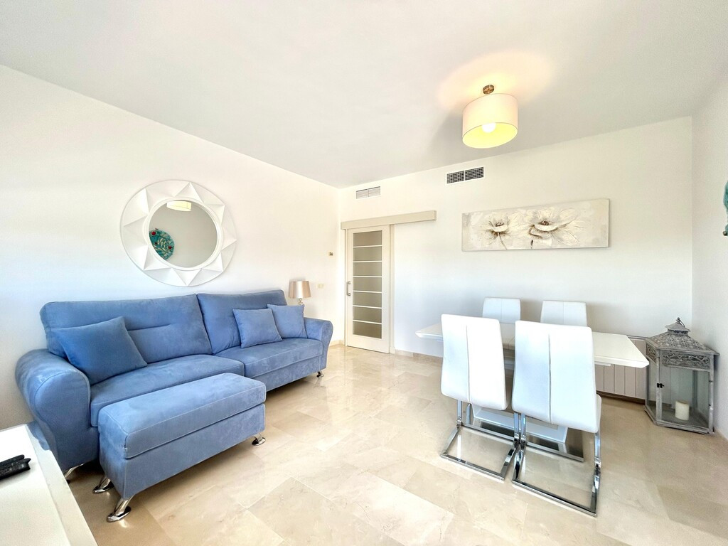 Appartement te koop in Estepona | 2 slaapkamers H5341876