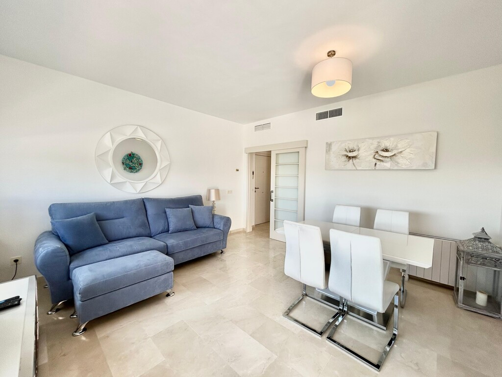 Appartement te koop in Estepona | 2 slaapkamers H5341876