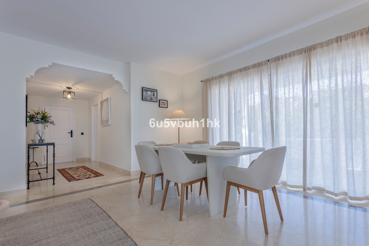 Appartement te koop in Estepona | 3 slaapkamers H5341888