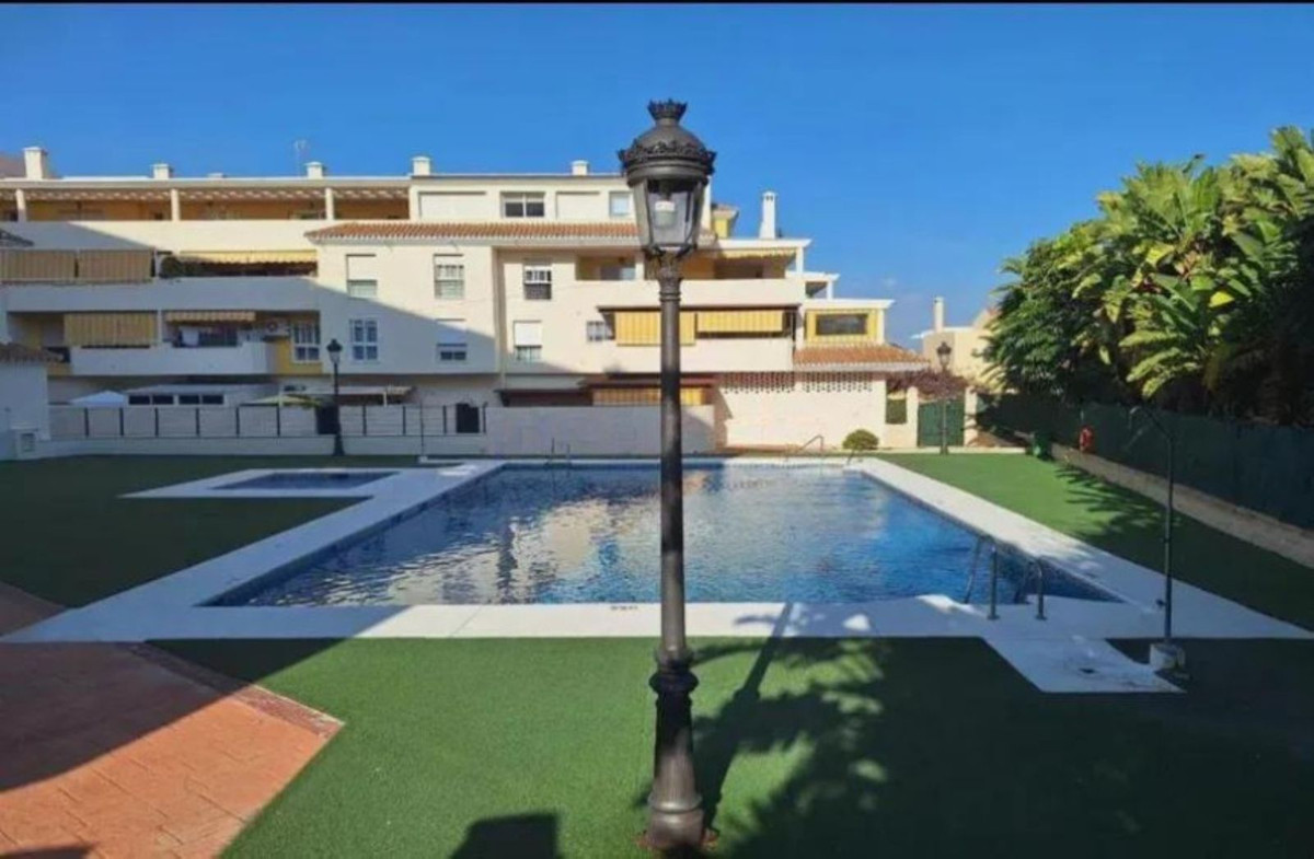 Appartement te koop in Estepona | 2 slaapkamers H5342392