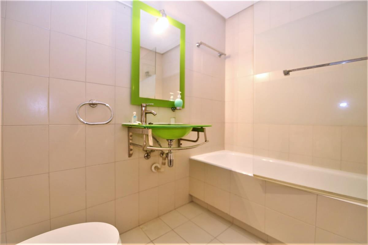 Appartement te koop in Estepona | 2 slaapkamers H5342554