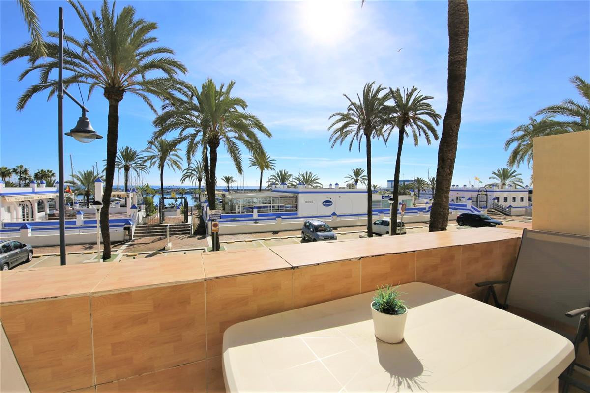 Appartement te koop in Estepona | 2 slaapkamers H5342554