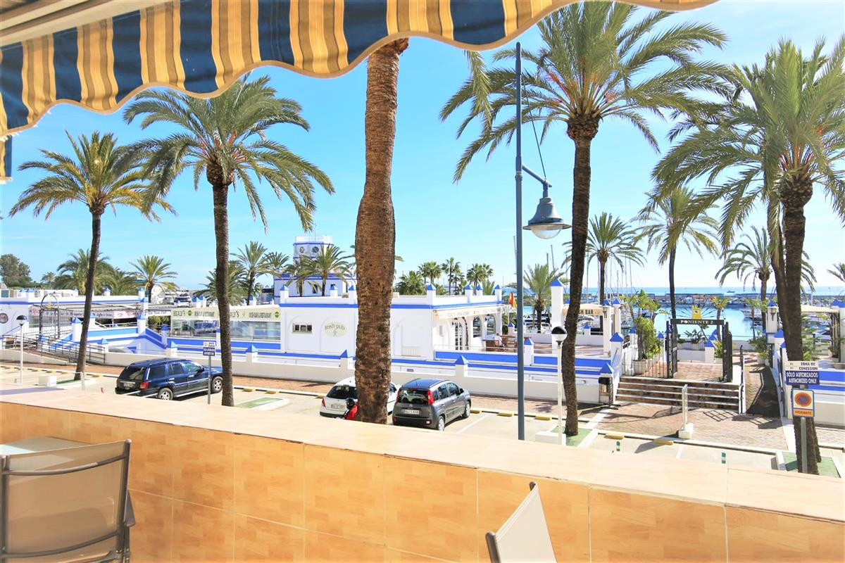 Appartement te koop in Estepona | 2 slaapkamers H5342554