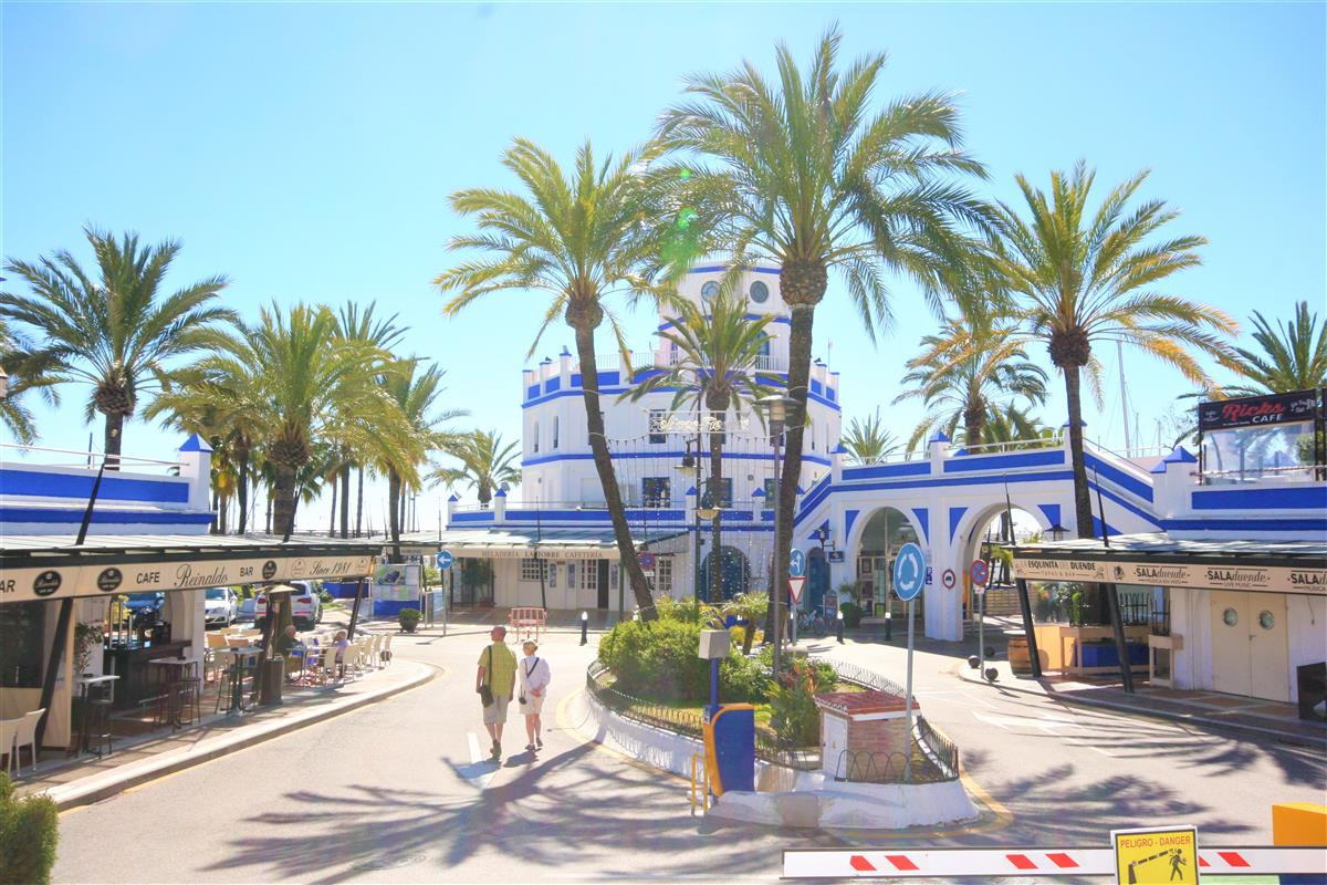 Appartement te koop in Estepona | 2 slaapkamers H5342554