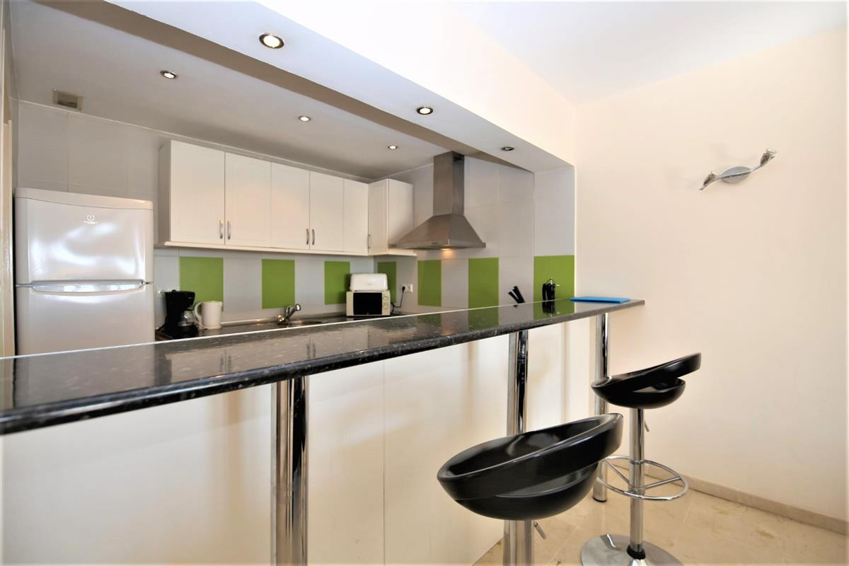 Appartement te koop in Estepona | 2 slaapkamers H5342554