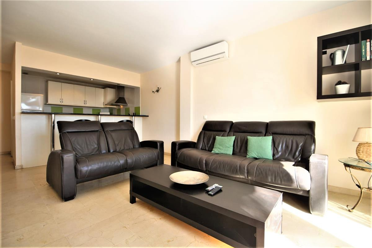 Appartement te koop in Estepona | 2 slaapkamers H5342554
