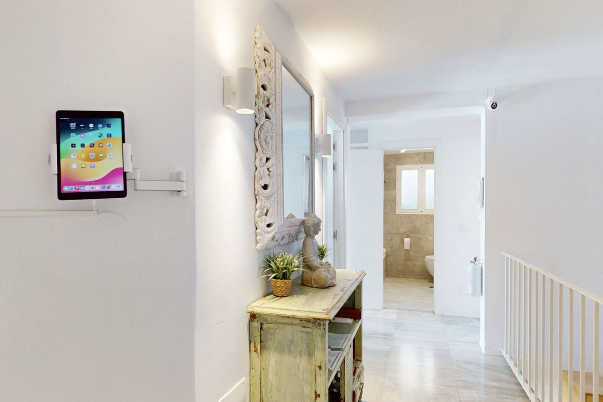 Duplex te koop in Estepona | 4 slaapkamers H5343160